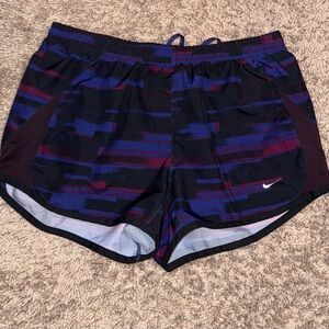 Nike Women’s tempo running shorts